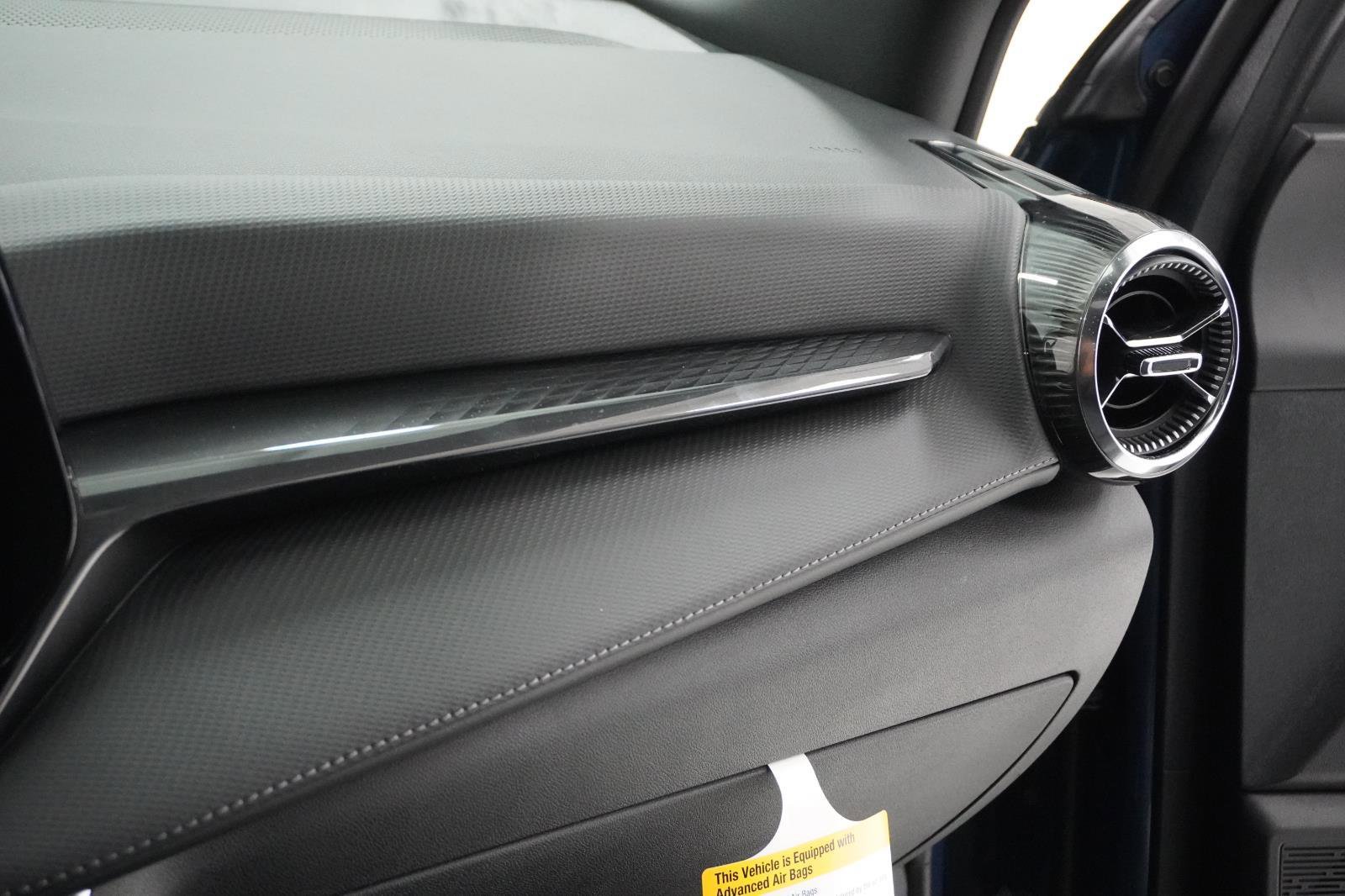 New 2026 Chevrolet Equinox LT w/ Safety and Technology Package image 34