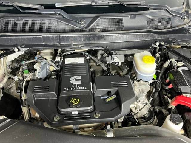 Used 2024 RAM 2500 Laramie image 9