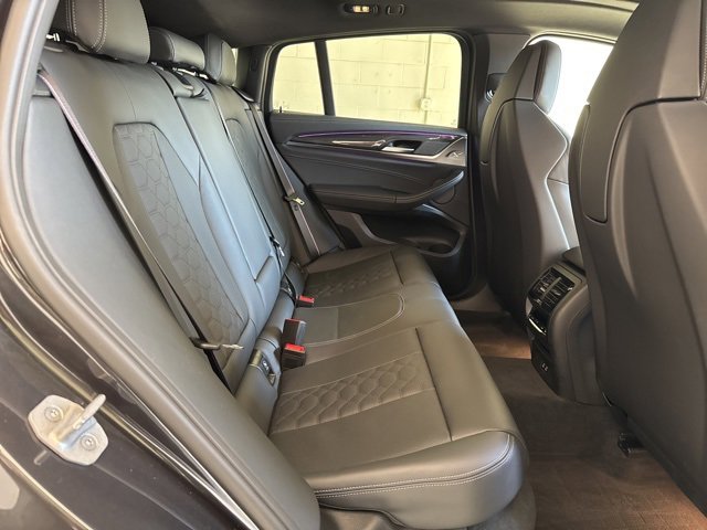 Used 2025 BMW X4 M w/ Premium Package image 55