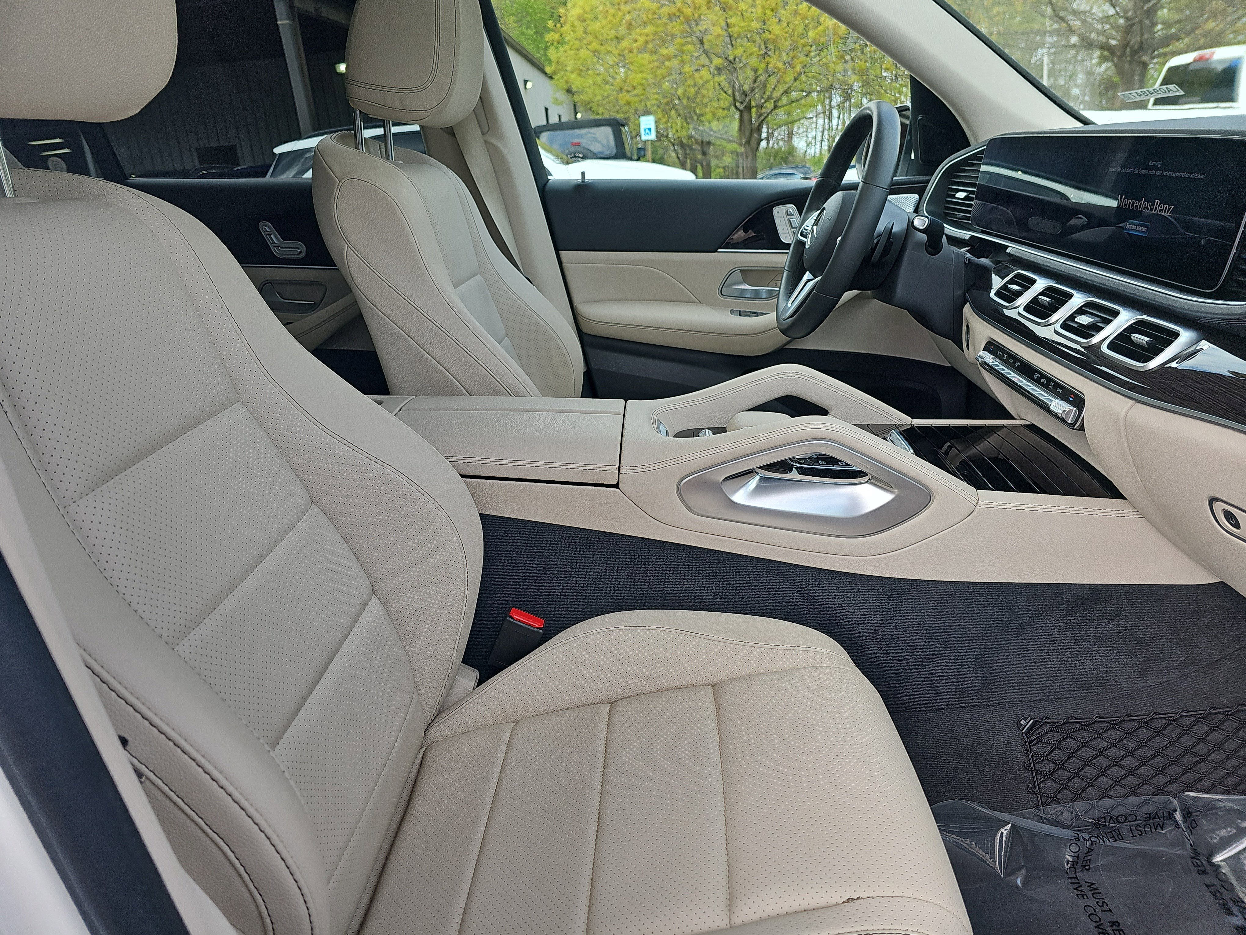 Used 2020 Mercedes-Benz GLS 450 4MATIC image 10