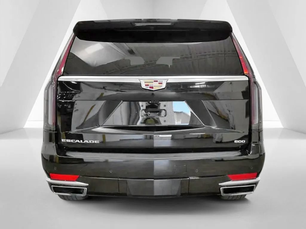 Used 2024 Cadillac Escalade Premium Luxury Platinum AWD/4WD image 6