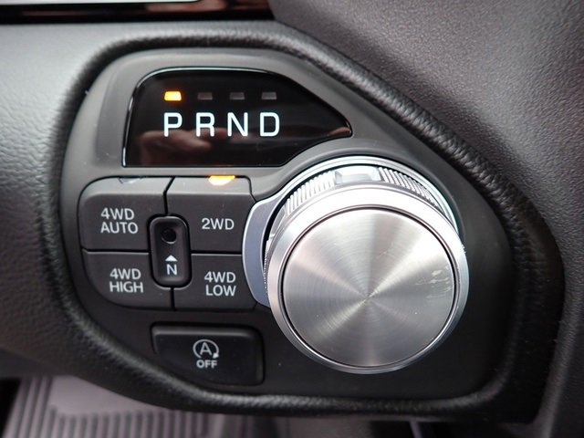 New 2025 RAM 1500 Laramie image 18