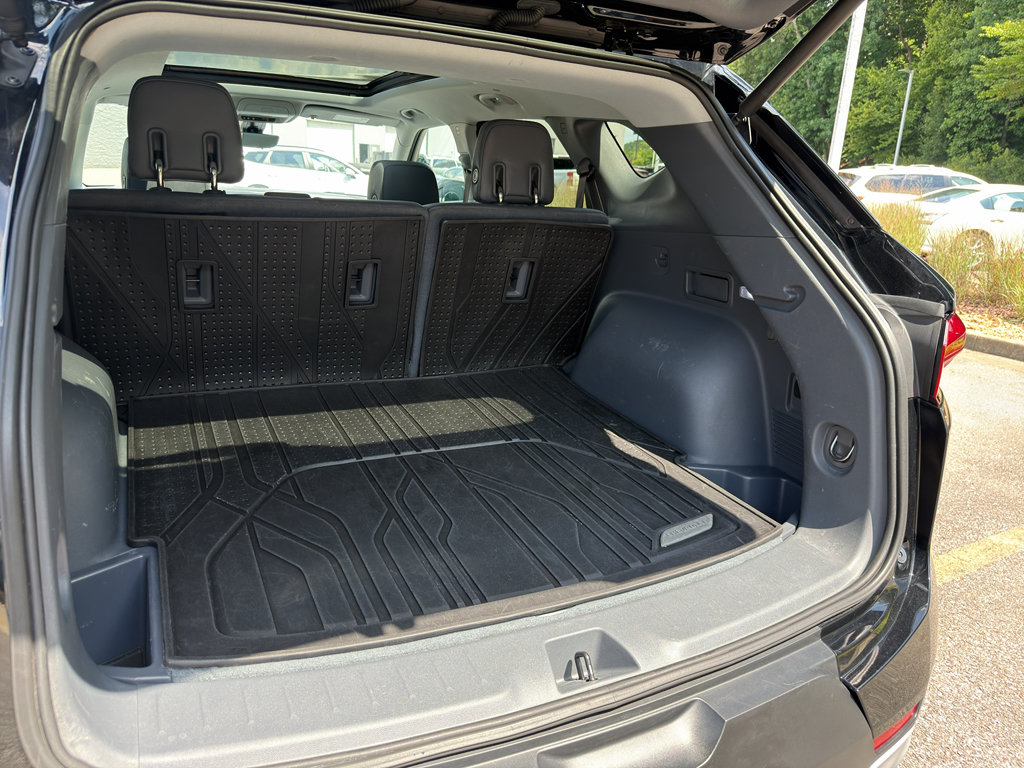 Used 2019 Chevrolet Blazer LT w/ Sun and Wheels Package FWD image 15