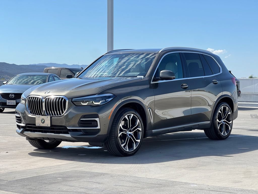 Used 2022 BMW X5 sDrive40i w/ Premium Package RWD image 7