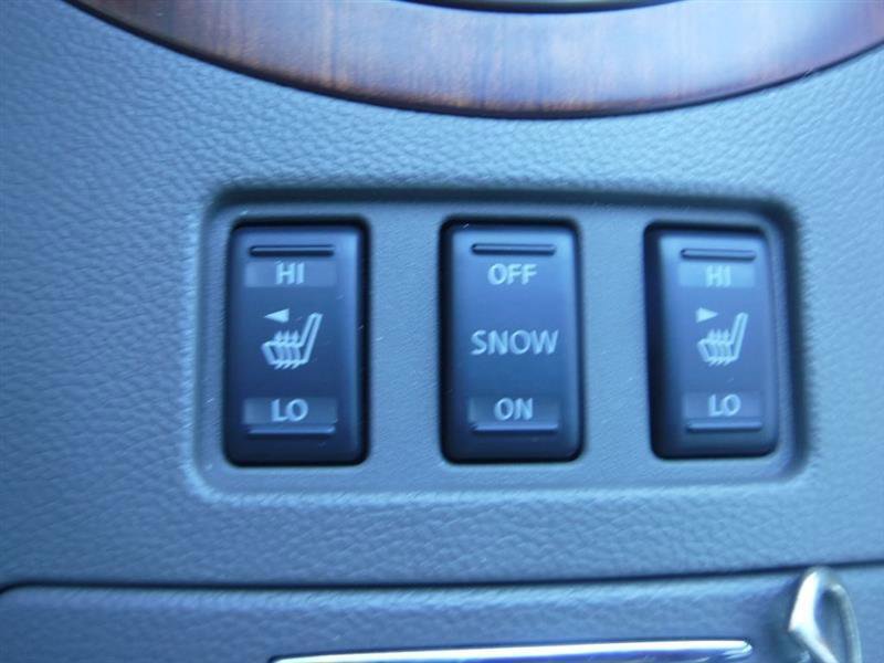 Used 2008 INFINITI G35 x Sedan w/ Premium Pkg image 37