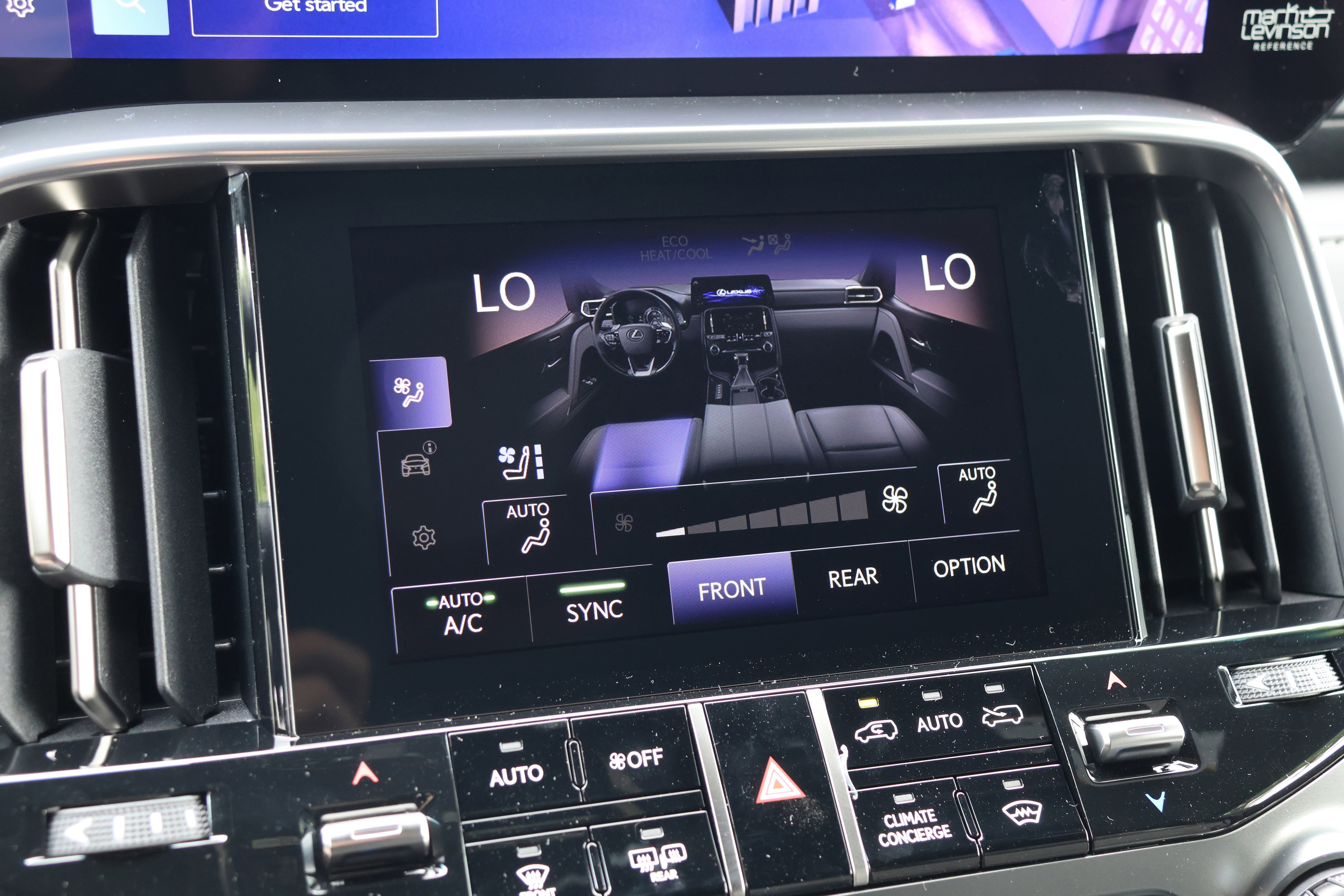 New 2025 Lexus LX 700h Overtrail image 25