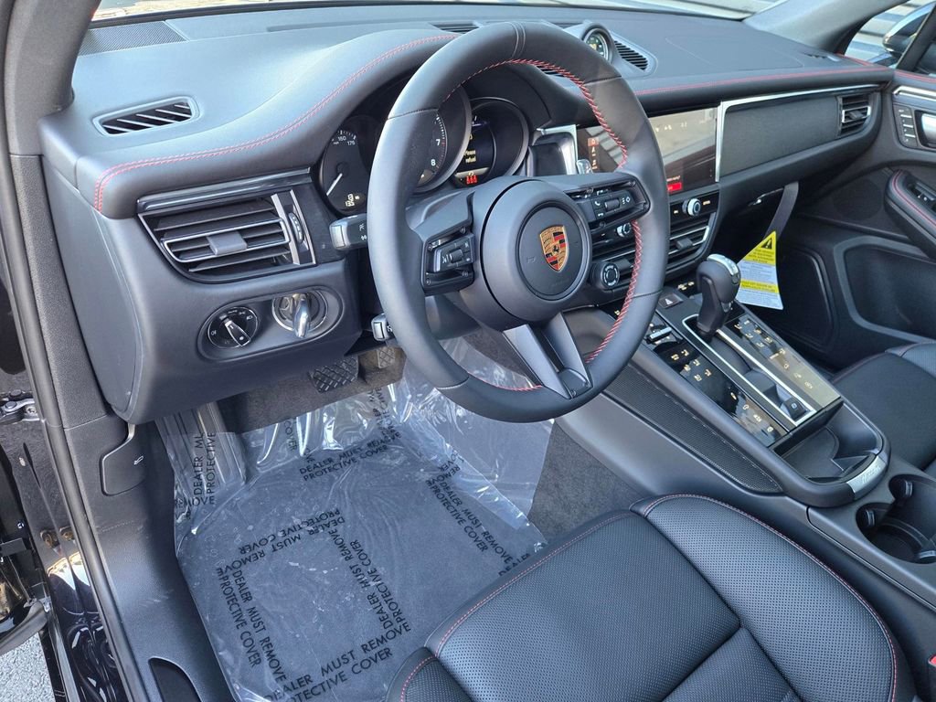 New 2026 Porsche Macan GTS AWD/4WD image 4