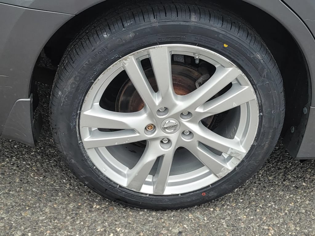 Used 2015 Nissan Altima 3.5 SL FWD image 10