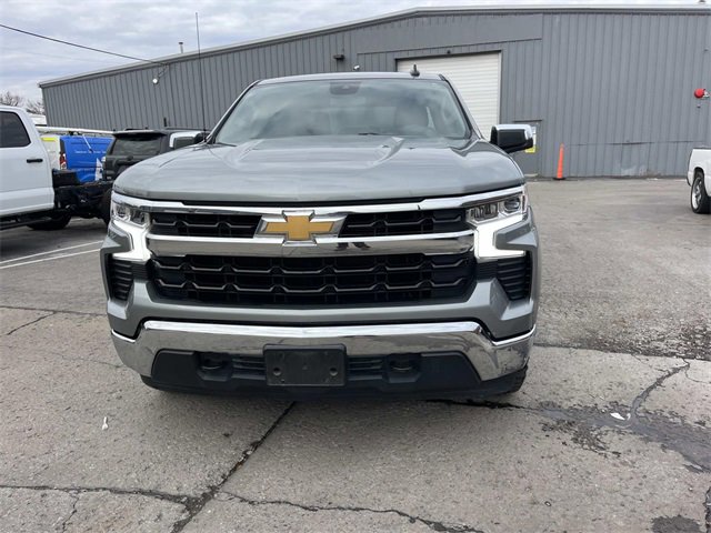 Used 2024 Chevrolet Silverado 1500 LT image 8