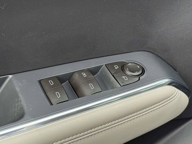 New 2026 GMC Acadia Elevation w/ Elevation Premium Package AWD/4WD image 9