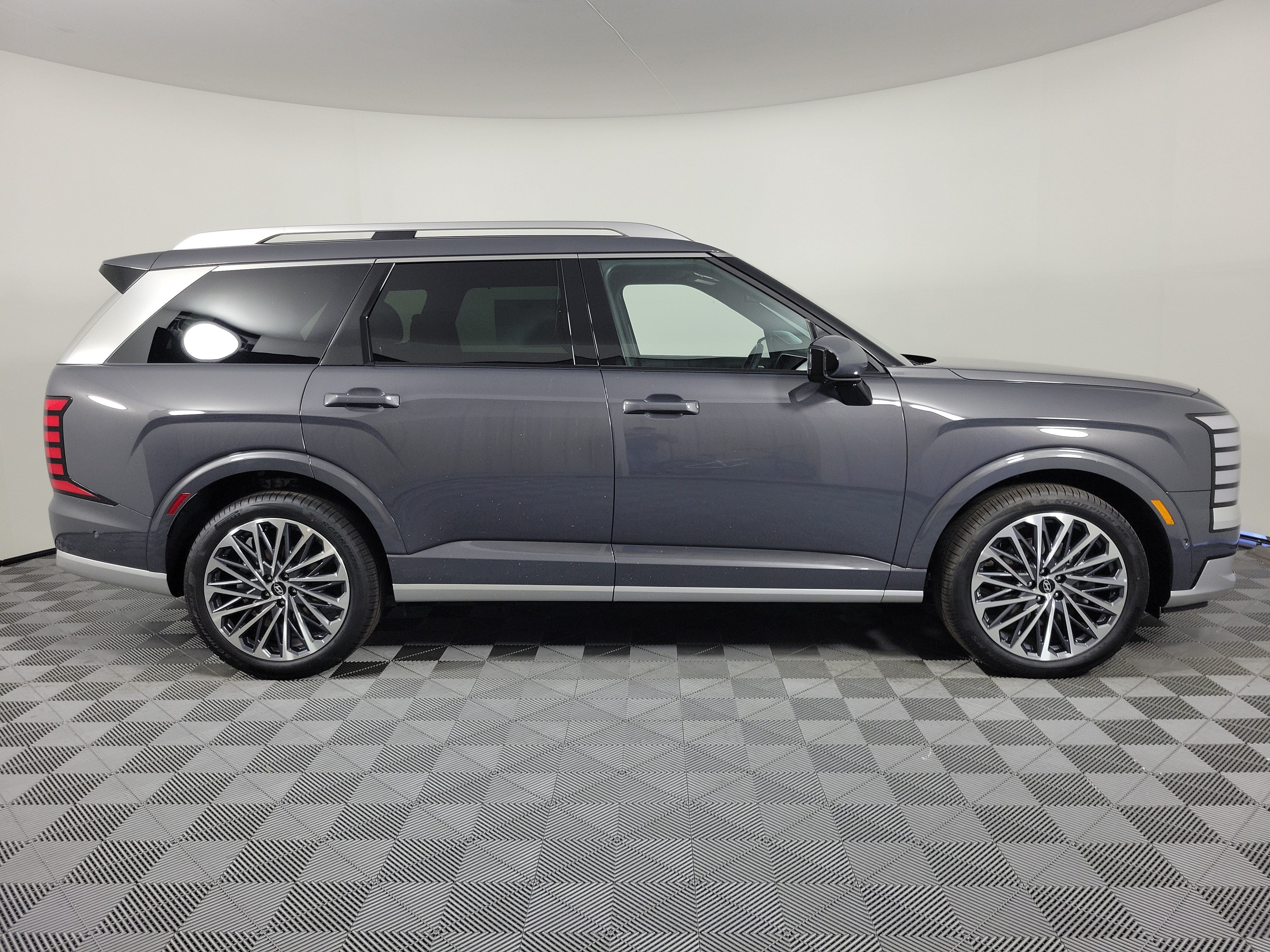 New 2026 Hyundai Palisade Calligraphy AWD/4WD image 2