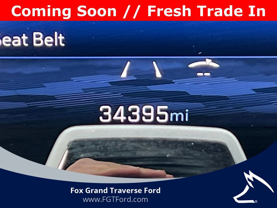 Used 2024 Chevrolet Traverse RS image 9