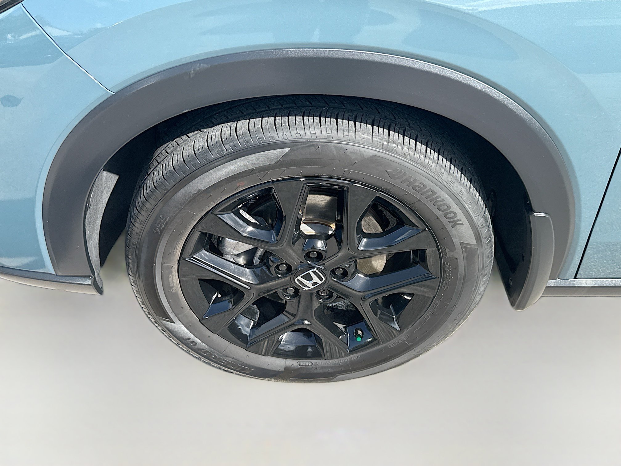 Certified 2025 Honda HR-V Sport image 35