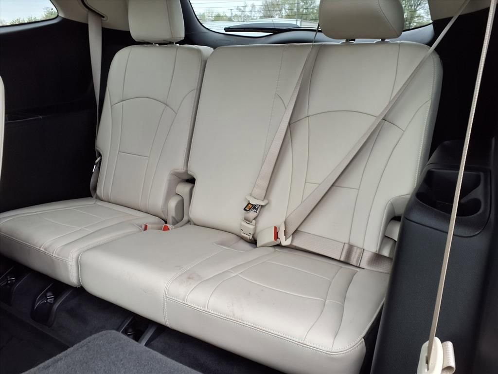 Used 2023 Buick Enclave Premium w/ Experience Buick Package image 26