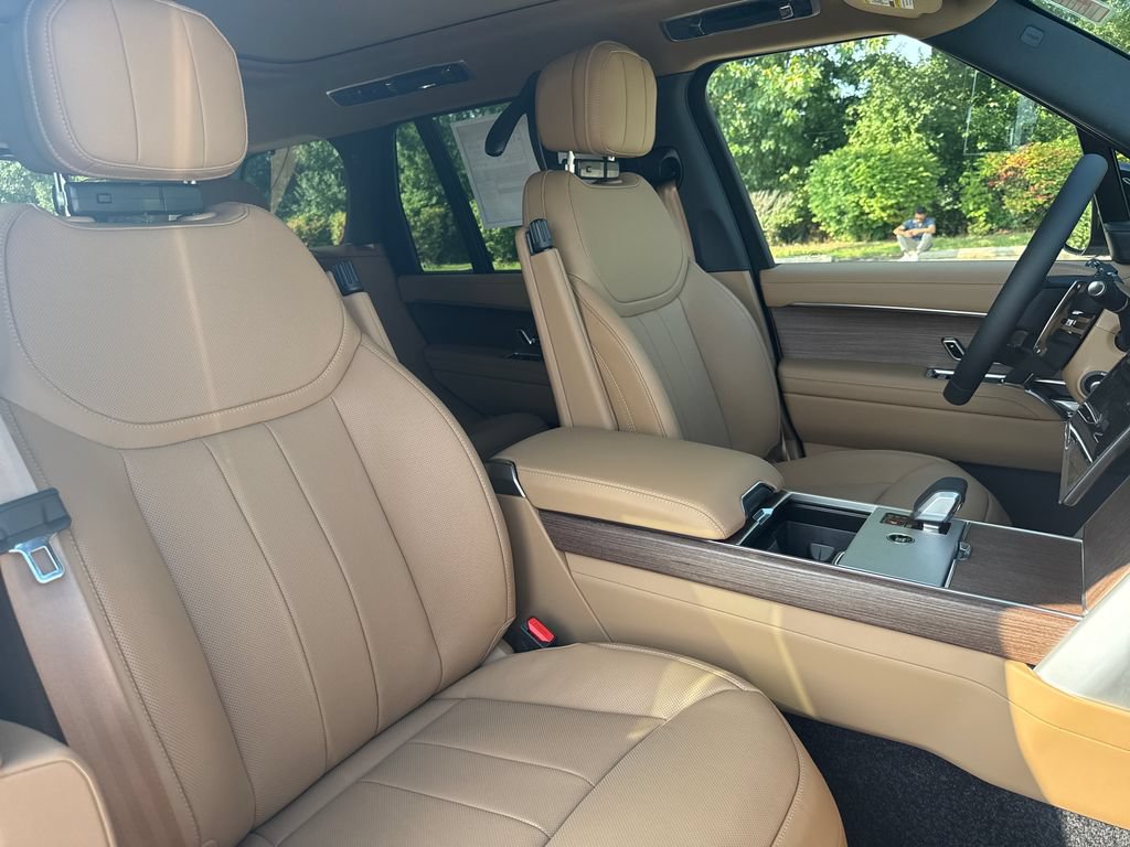 New 2026 Land Rover Range Rover SE AWD/4WD image 15