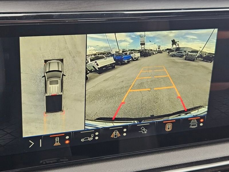 New 2026 GMC Sierra 1500 AT4 w/ AT4 Premium Package image 22