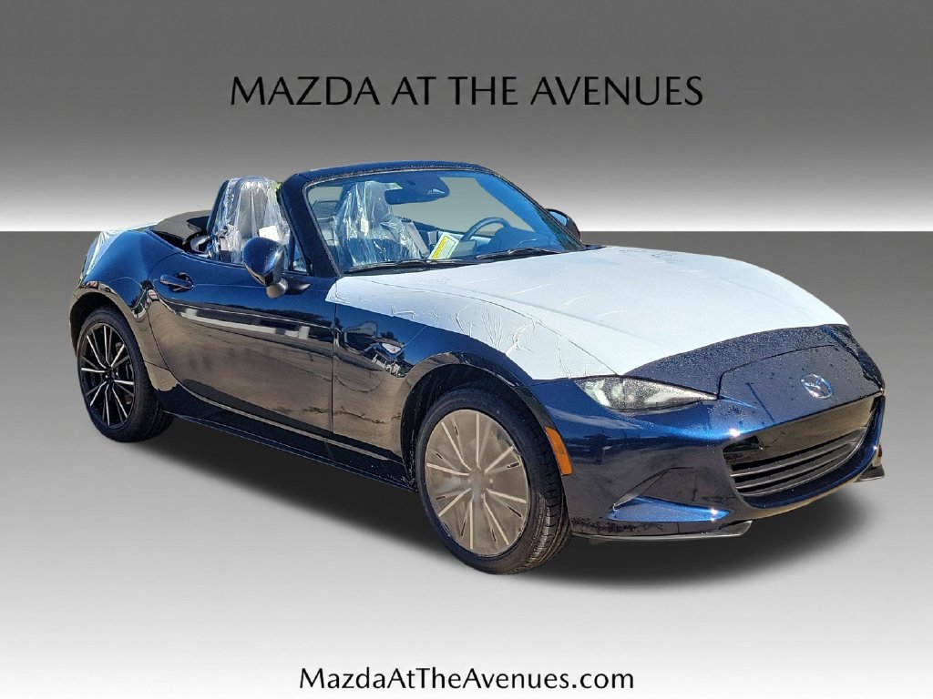 New 2026 MAZDA MX-5 Miata Grand Touring RWD image 3