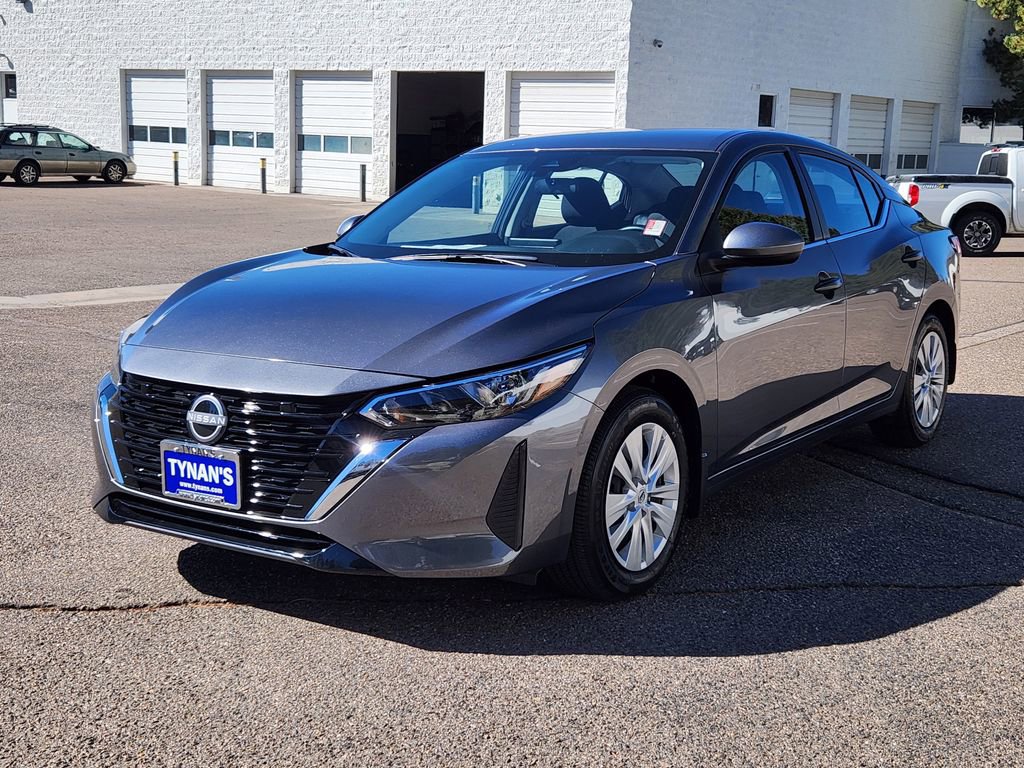 Used 2025 Nissan Sentra S image 6