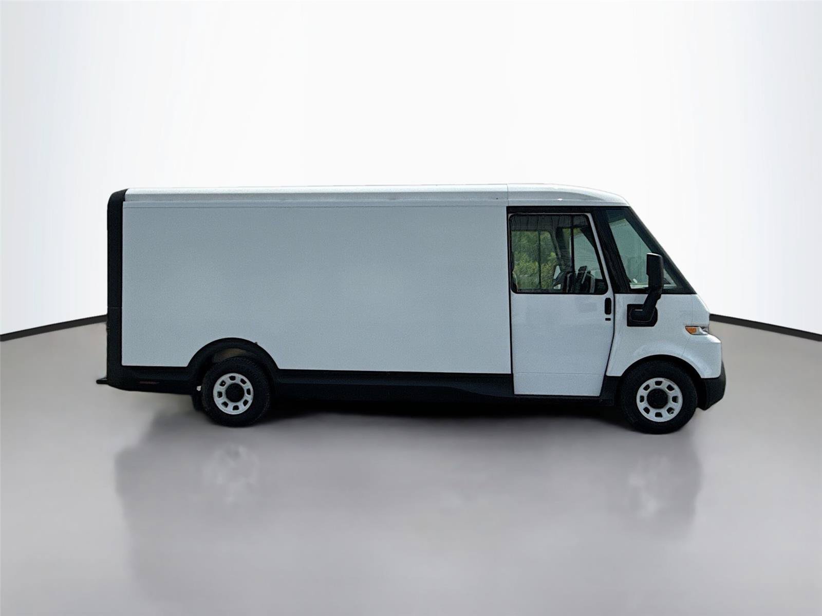 New 2025 Chevrolet Brightdrop 600 w/ Power Door Package AWD/4WD image 8