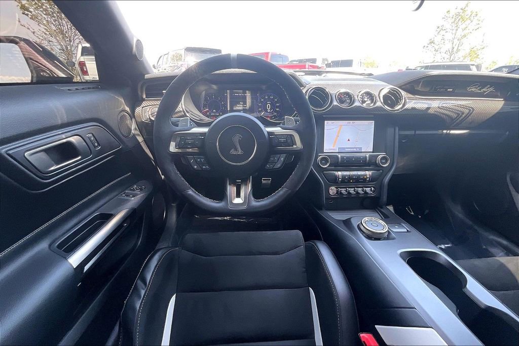 Used 2022 Ford Mustang Shelby GT500 w/ Carbon Fiber Track Pack image 10