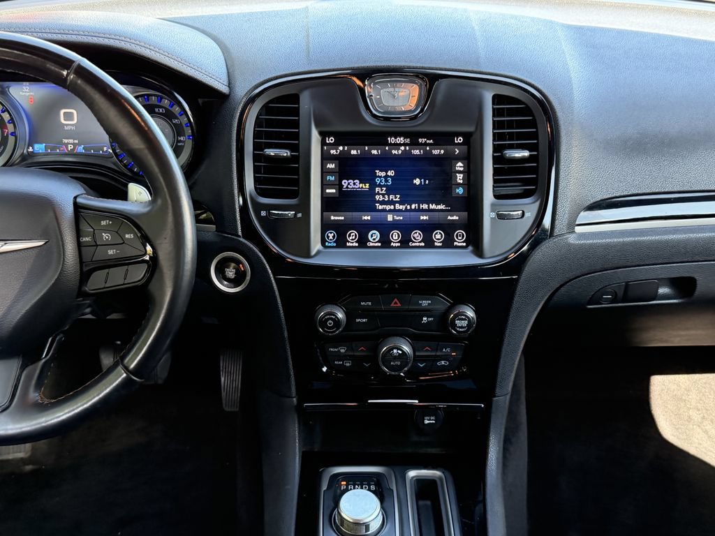 Used 2017 Chrysler 300 S RWD image 15