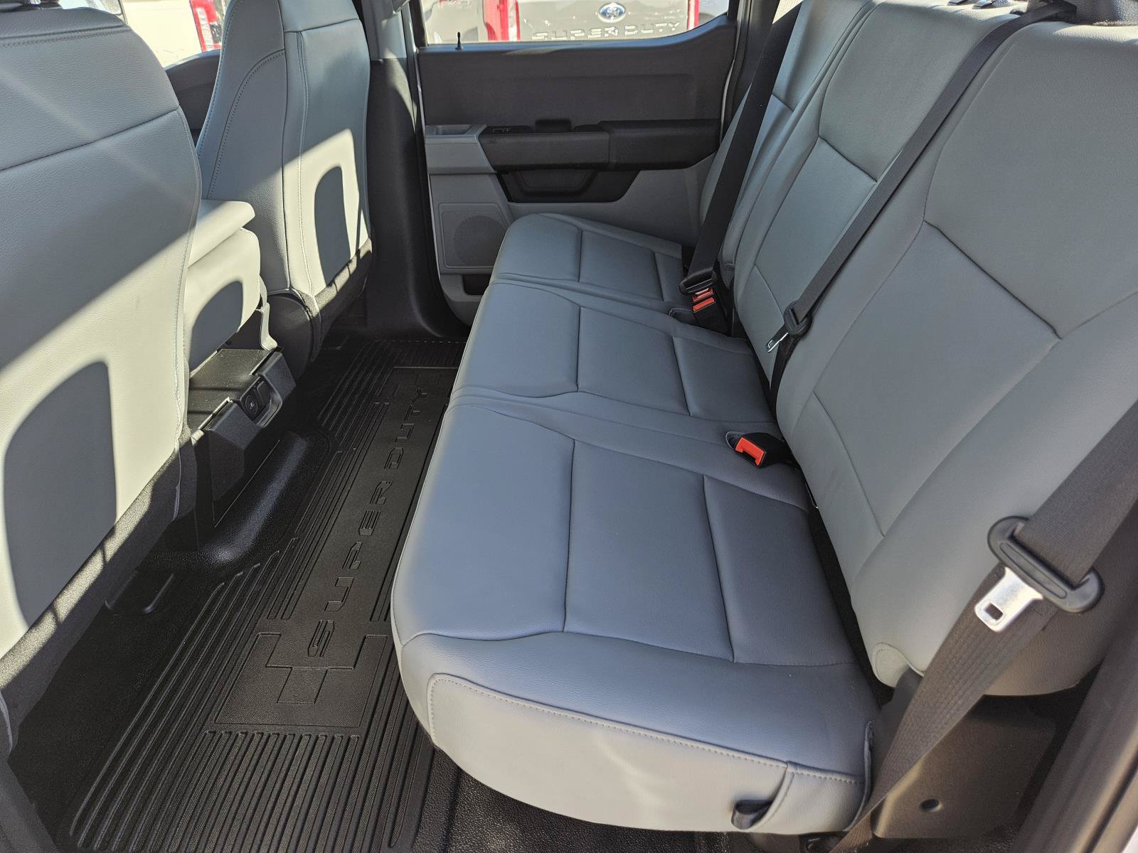 New 2026 Ford F250 XL w/ FX4 Off-Road Package AWD/4WD image 22