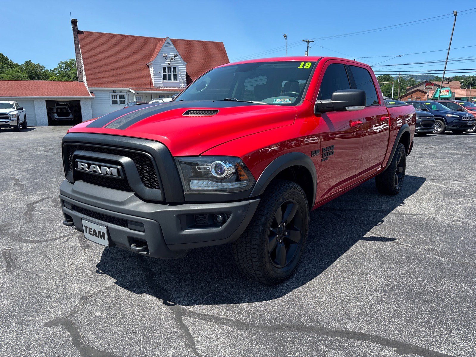 Used 2019 RAM 1500 Warlock AWD/4WD image 3