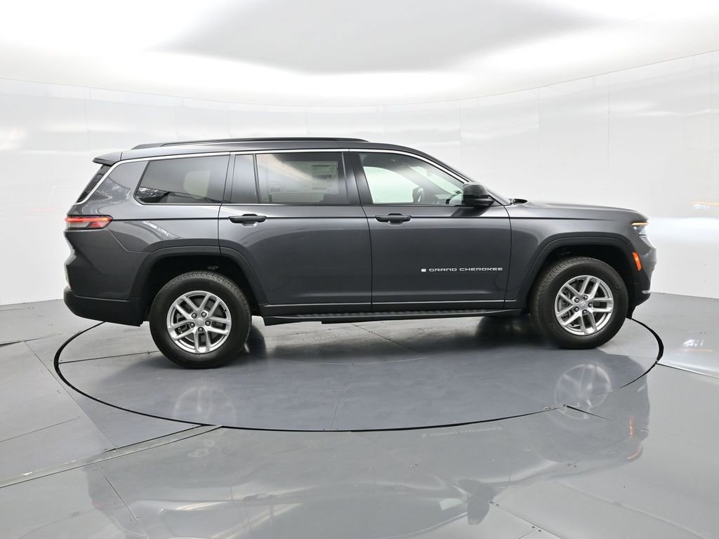 New 2025 Jeep Grand Cherokee L Laredo w/ Luxury Tech Group I image 5