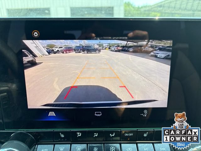 Used 2024 Chevrolet Colorado LT w/ LT Convenience Package II RWD image 9