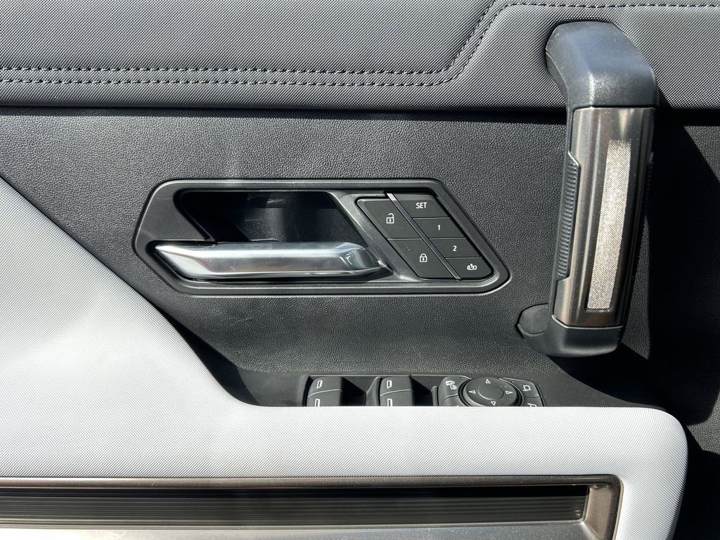 New 2025 GMC Hummer EV 3X image 24