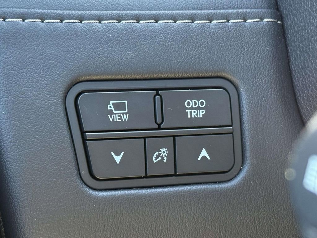 Used 2023 Lexus LX 600 4WD w/ Appearance Package image 23