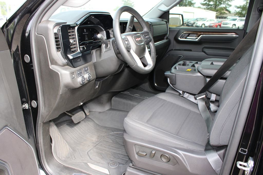 Used 2024 GMC Sierra 1500 SLE AWD/4WD image 10