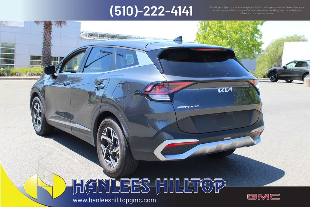 Used 2024 Kia Sportage LX FWD image 9