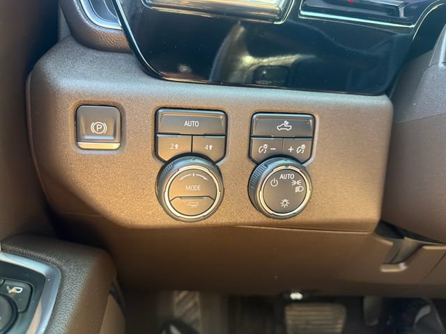 Certified 2024 Chevrolet Silverado 1500 LT AWD/4WD image 37