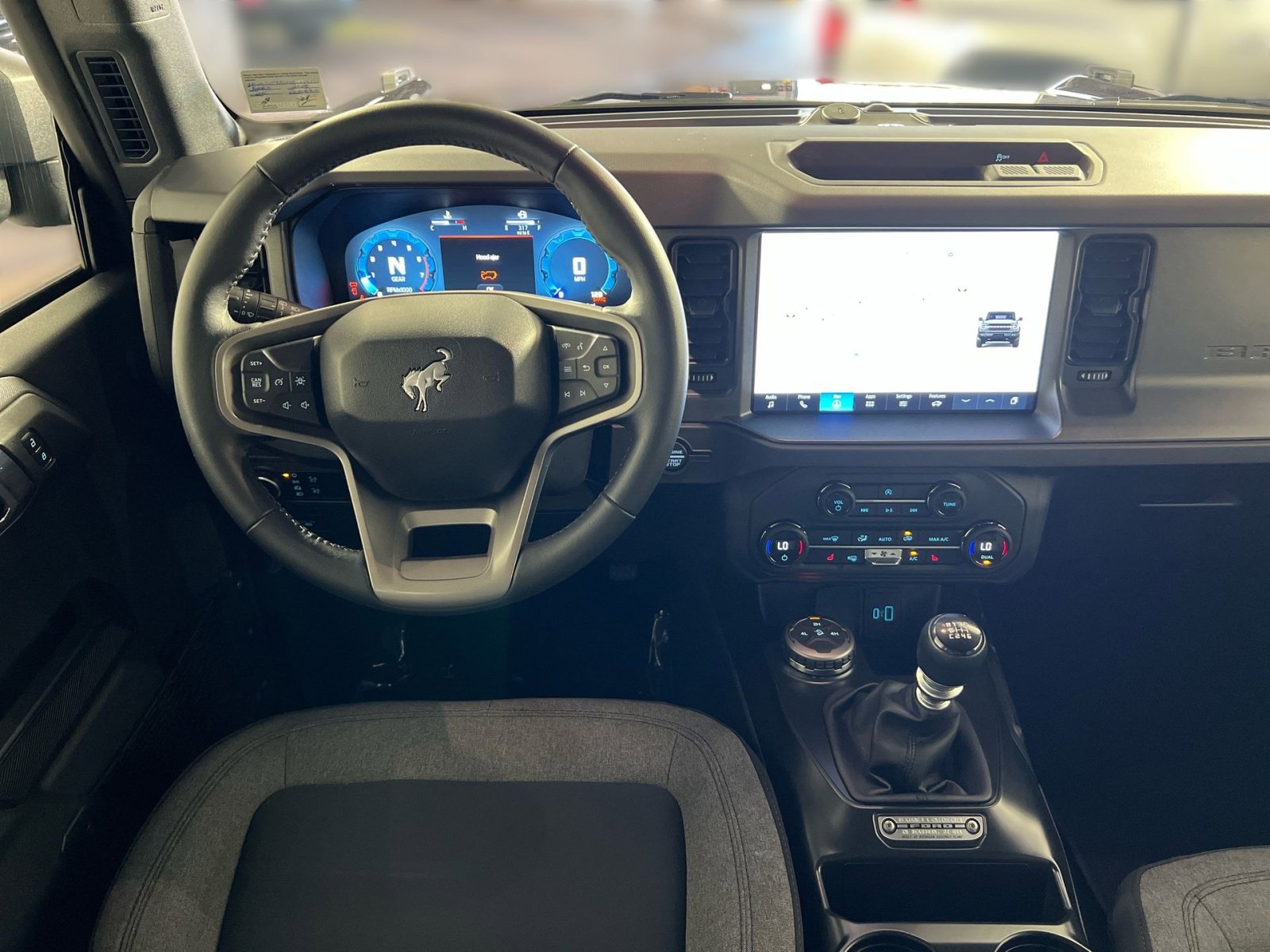 Used 2025 Ford Bronco Big Bend image 24