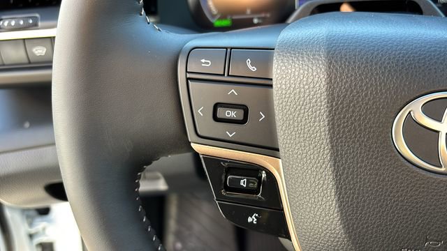 New 2026 Toyota Crown Limited w/ Advanced Technology Package image 18