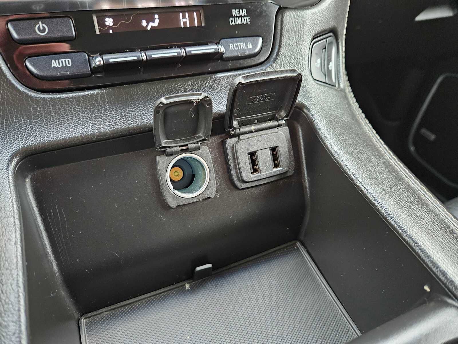 Used 2019 Chevrolet Tahoe LT image 35