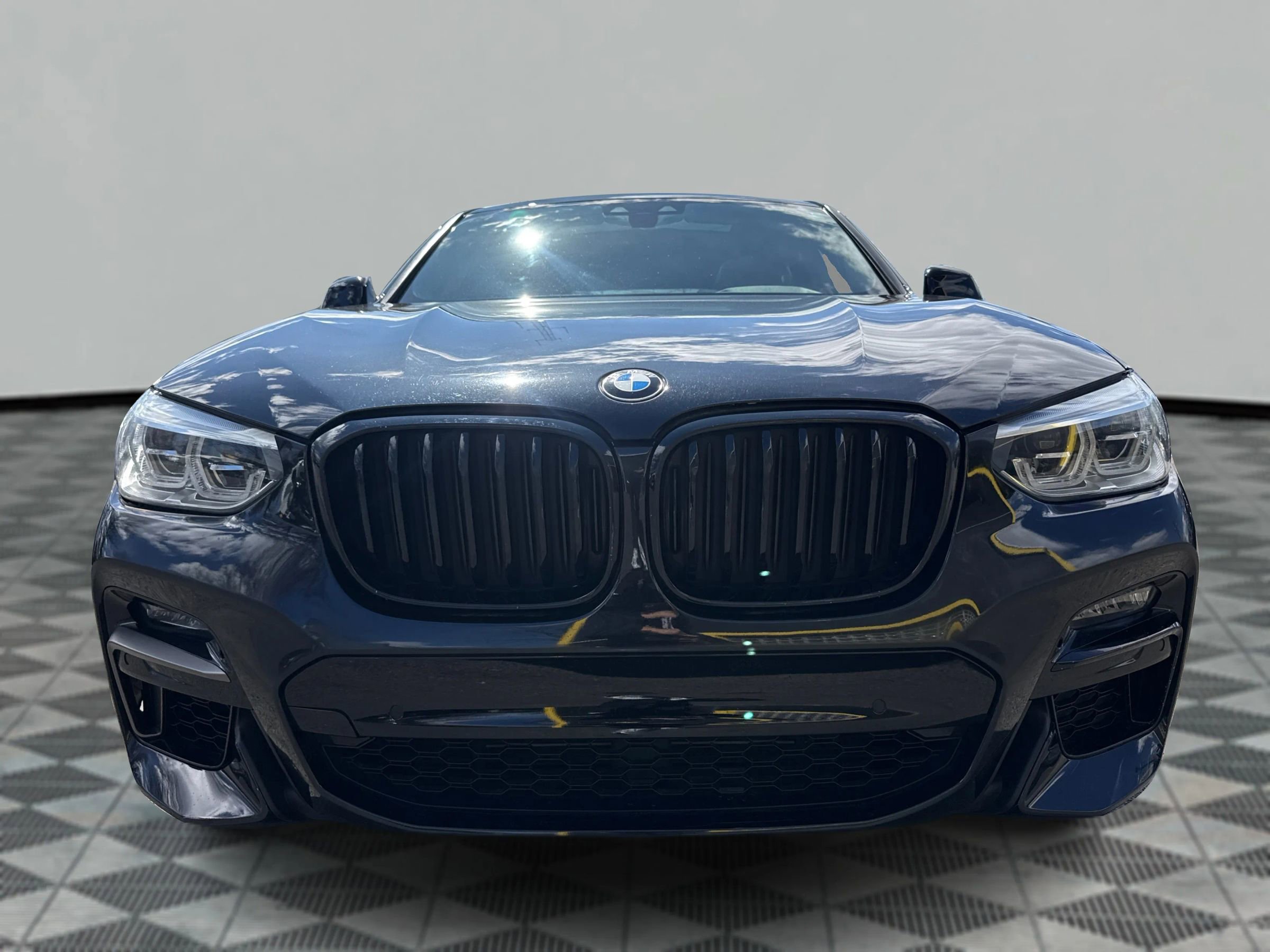 Used 2020 BMW X4 M40i w/ Premium Package image 22