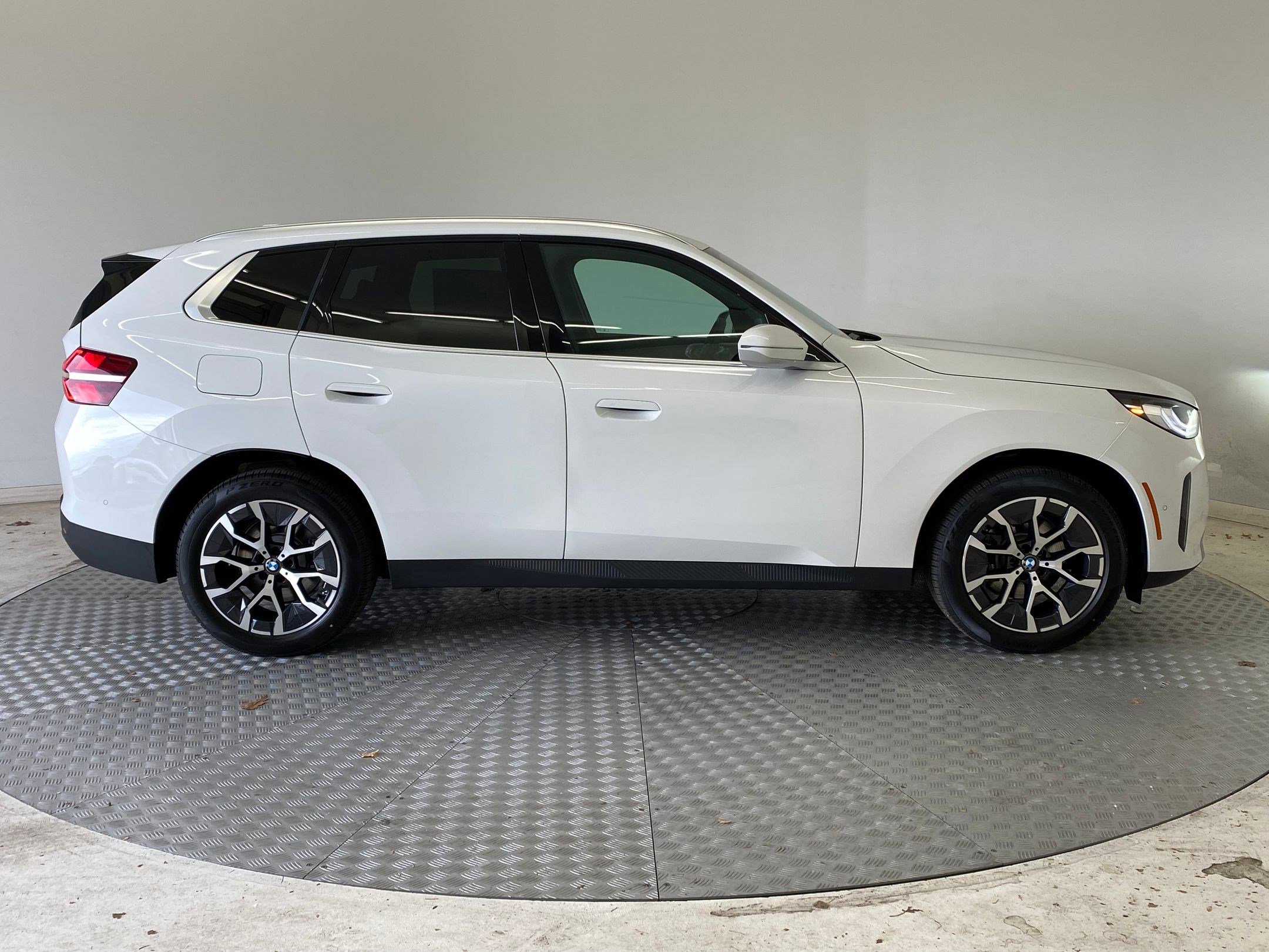 New 2026 BMW X3 xDrive30 w/ Convenience Package image 7