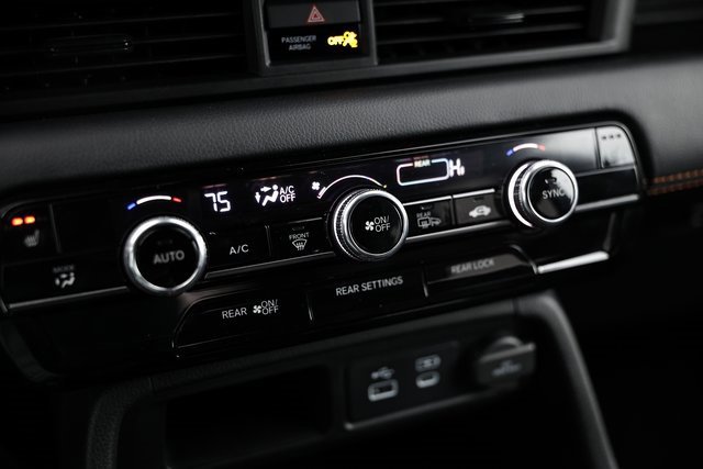 Certified 2025 Honda Pilot TrailSport image 40