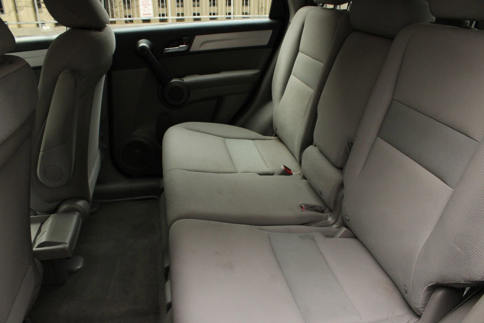 Used 2011 Honda CR-V LX image 22