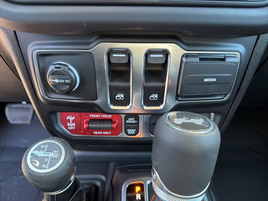 New 2026 Jeep Wrangler Rubicon AWD/4WD image 34