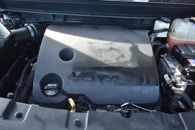 Used 2018 Buick Enclave Essence w/ Trailering Package FWD image 38