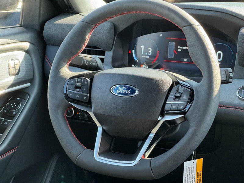 New 2026 Ford Explorer ST-Line w/ ST-Line Street Pack image 8