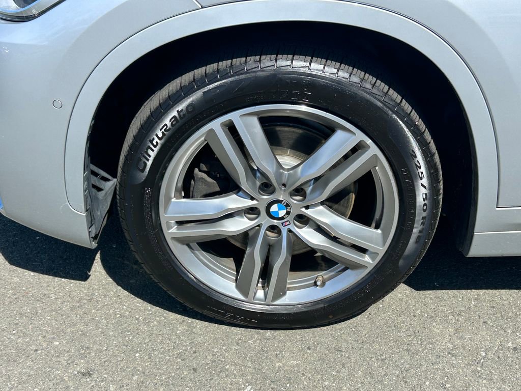 Used 2017 BMW X1 xDrive28i AWD/4WD image 9