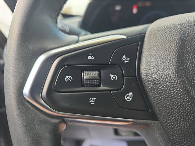 Used 2024 Chevrolet Trax LT w/ Driver Confidence Package image 22