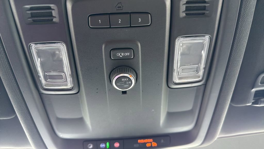 Used 2023 Chevrolet Tahoe RST image 36