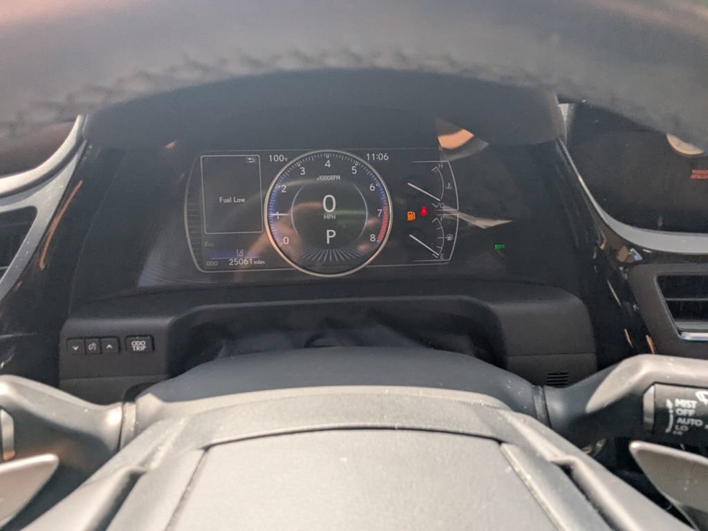 Used 2022 Lexus ES 350 w/ Premium Package FWD image 13