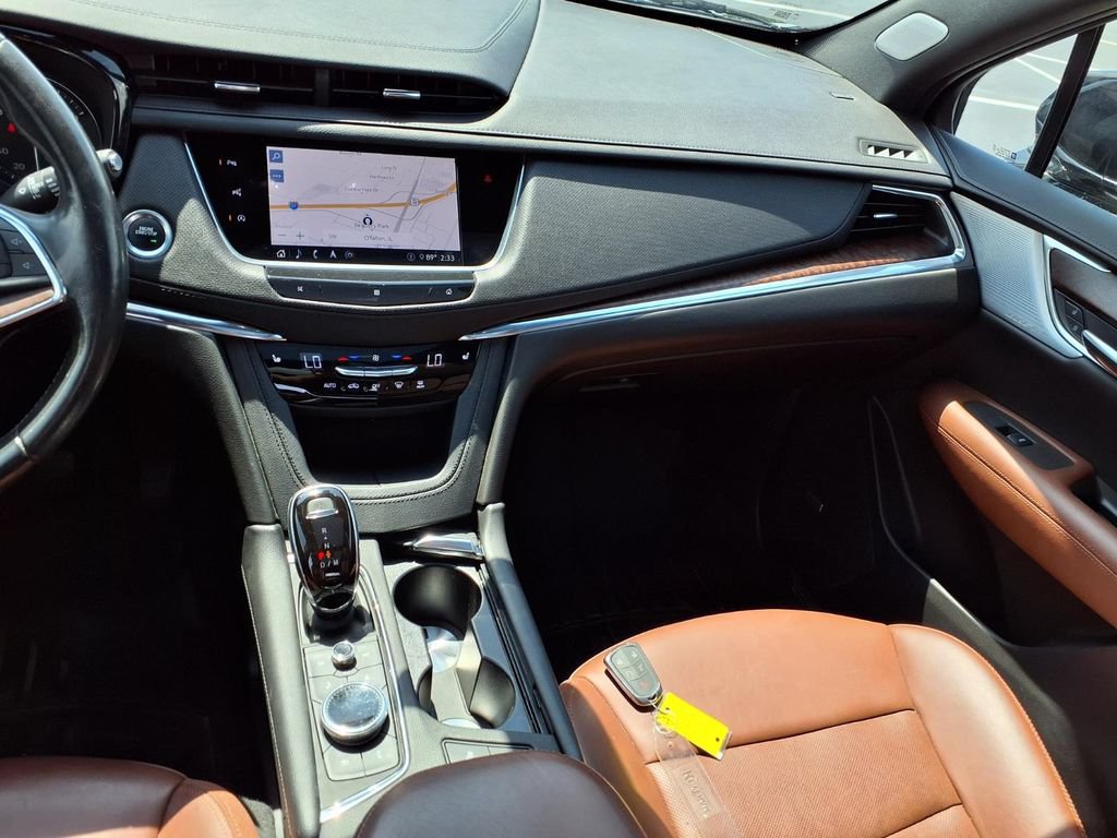 Used 2020 Cadillac XT5 Premium Luxury FWD image 4