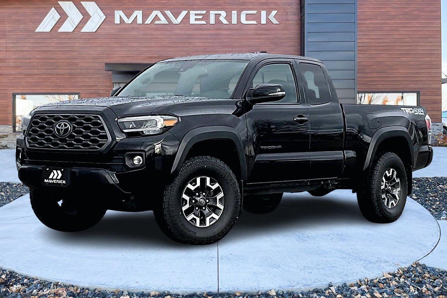 Used 2021 Toyota Tacoma TRD Off-Road image 3